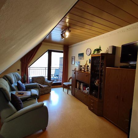 Panorama Oase Ferienwohnung Mit Blick Auf Mosel Und Reichsburg Кохем Екстер'єр фото